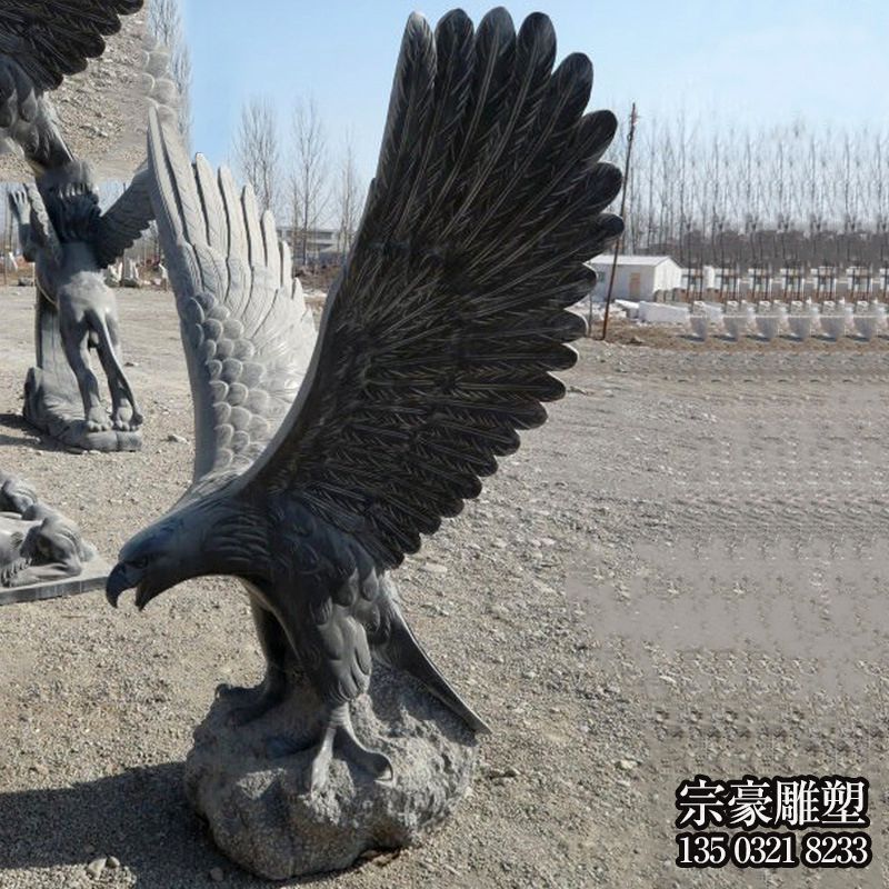 青石雕刻大鵬展翅老鷹石雕 青石雕刻大鵬展翅老鷹石雕