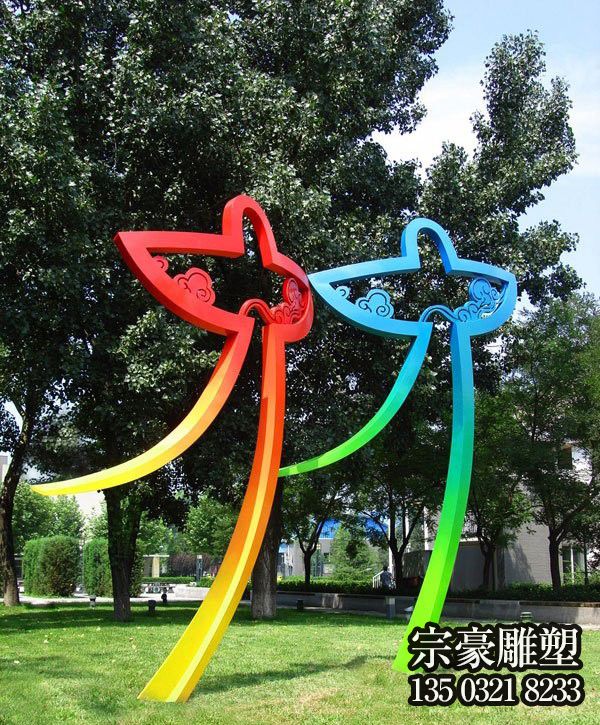 風(fēng)箏造型抽象不銹鋼人物景觀雕塑 風(fēng)箏造型抽象不銹鋼人物景觀雕塑