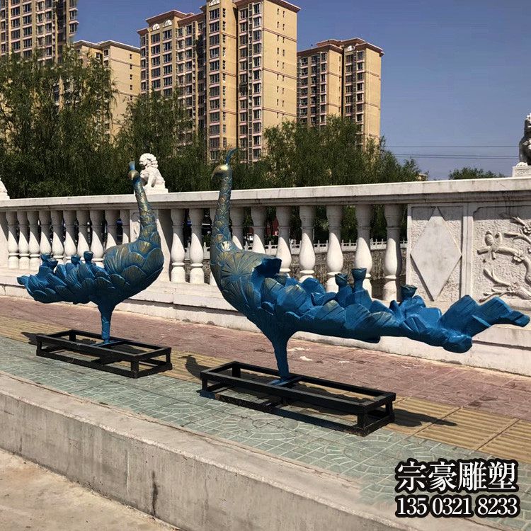 玻璃鋼彩繪藝術孔雀景觀裝飾擺件 玻璃鋼彩繪藝術孔雀景觀裝飾擺件