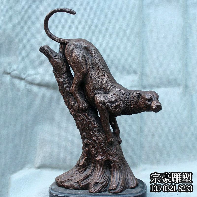 下山豹子銅雕擺件 下山豹子銅雕擺件