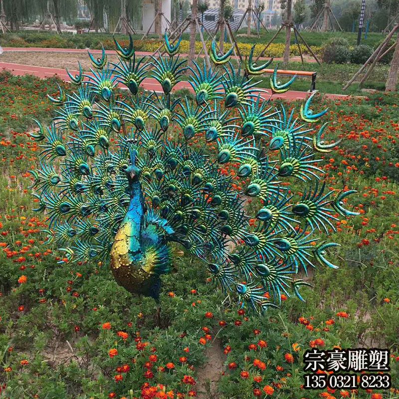 不銹鋼仿真開(kāi)屏孔雀雕塑 不銹鋼仿真開(kāi)屏孔雀雕塑